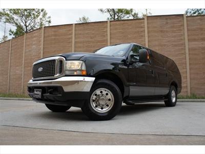 SUV - Ford Excursion