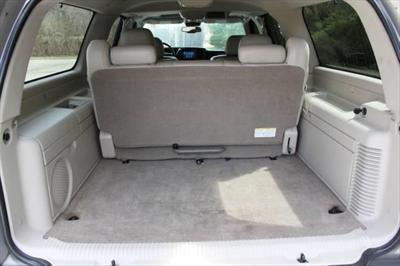 SUV - Cadillac Escalade ESV