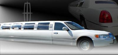Stretch Limo - Lincoln Town Car