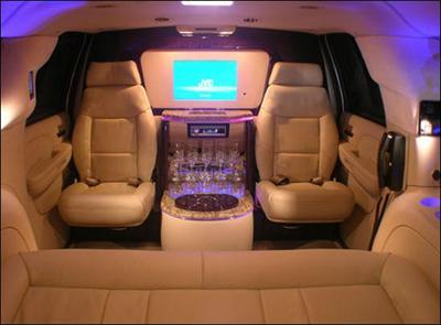 SUV - GMC Yukon Denali