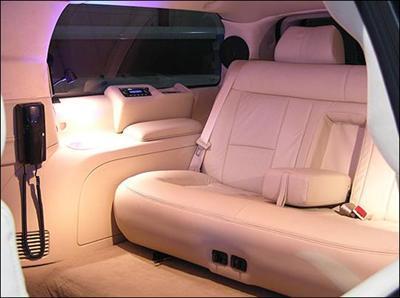 SUV - GMC Yukon Denali