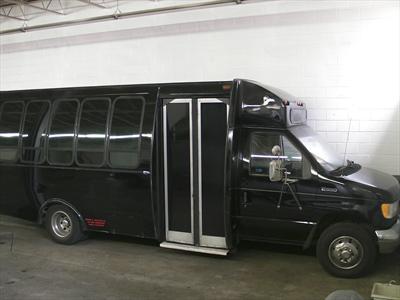 Mini-Bus - Limo / Party Style 