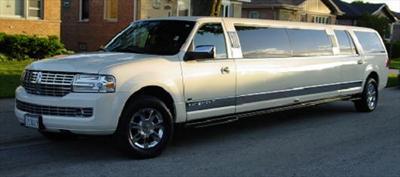 Stretch SUV - Lincoln Navigator