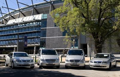 Van - Mercedes Benz 